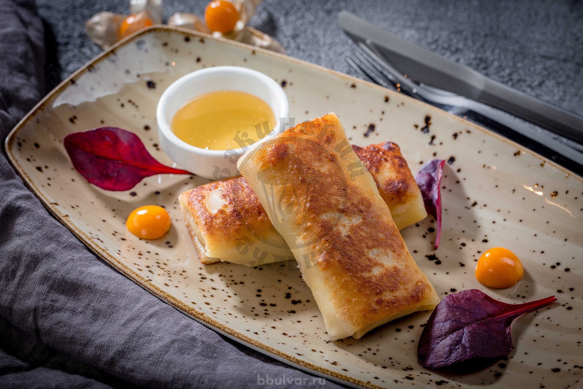 Блинчики с мясом 2шт